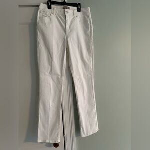 Chico’s White Straight-Leg Pants